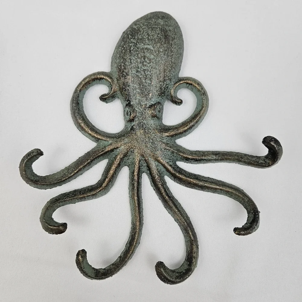 Cast Iron Octopus Wall Hook Key Rack Towel Hanger Verdigris Nautical Coastal